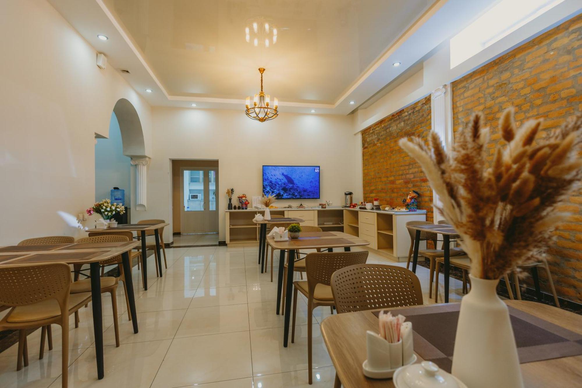 City Hotel Tachkent Extérieur photo