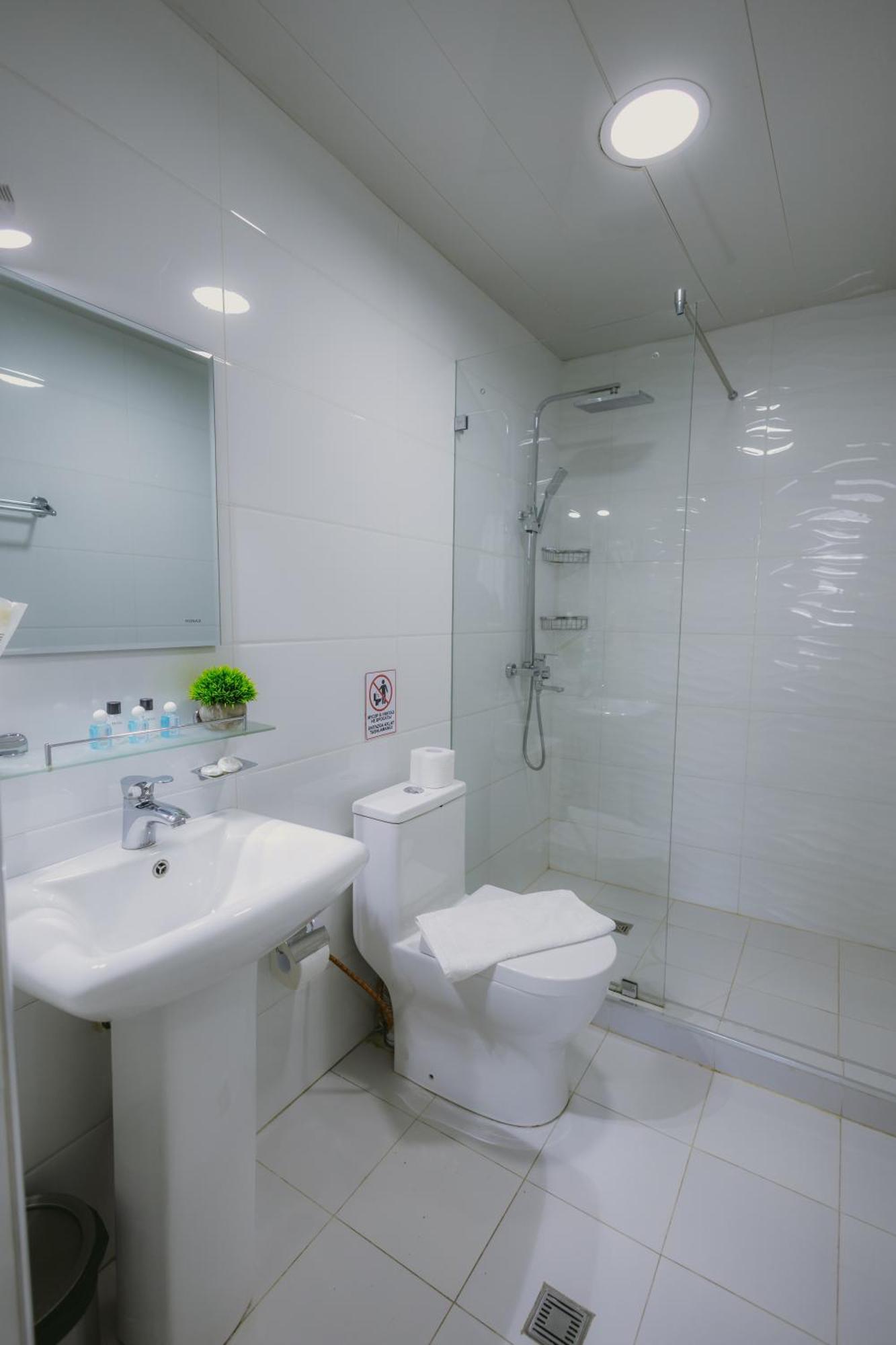 City Hotel Tachkent Extérieur photo
